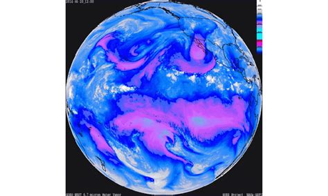 NASA/NOAA water vapor animations over oceans