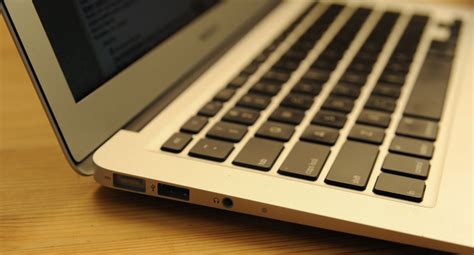 MacBook Air Review Part 3: Keyboard and Trackpad