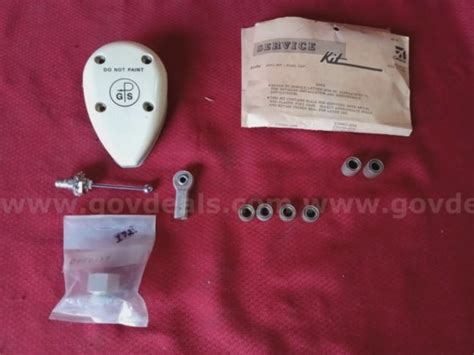 Aircraft Transponder Antenna, Bearings, Garmin GPS Pod, and Seals [P172 ...