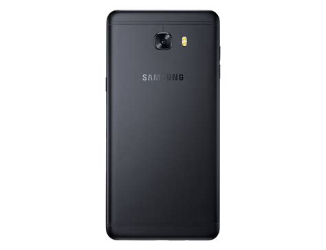 Samsung Galaxy C9 Pro with 16MP Front Camera Finally Slips Outside of China