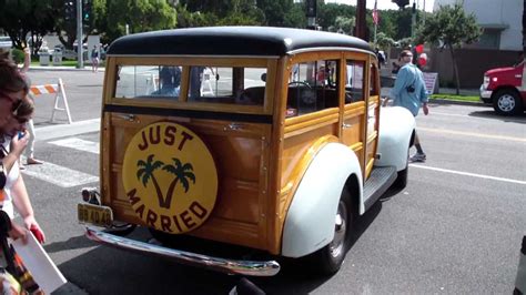 1940 Ford Woody Station Wagon - YouTube