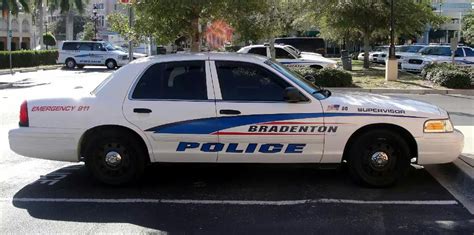 Bradenton (FL) Police Supervisor # 80 Ford CVPI Slicktop | Police cars ...