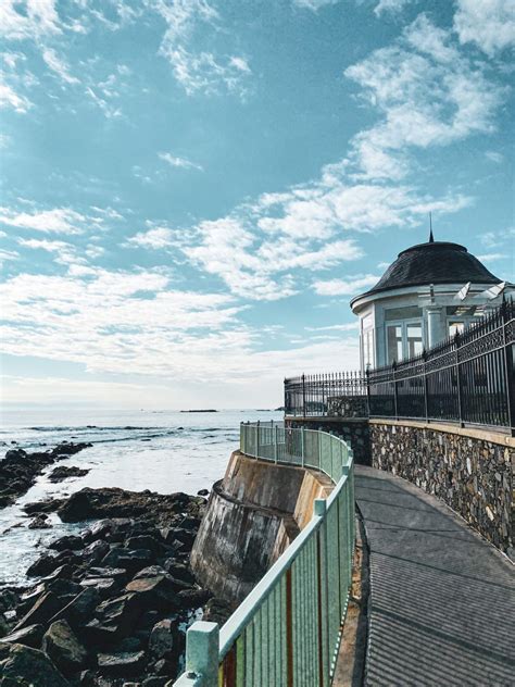 8 Things to Know: Rhode Island Cliff Walk - The Detailed Local