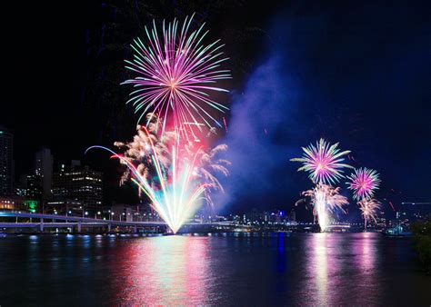 AUSTRALIA DAY FIREWORKS, SOUTHBANK, BRISBANE 26/01/2017 | Flickr