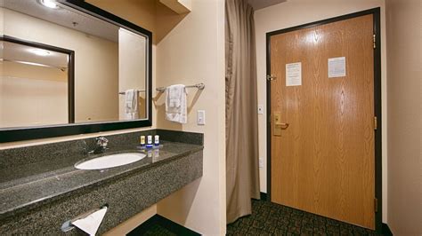 Best Western Plus Wendover Inn Wendover, Utah, US - Reservations.com