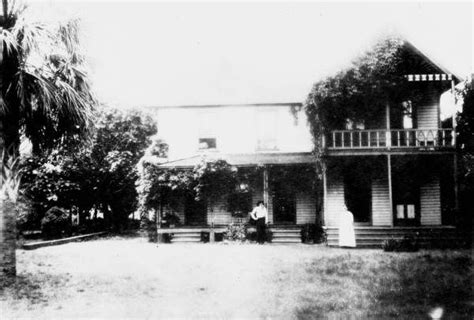 Home of T.K. and Sally Godbey - Waldo, Florida | Old florida, Florida ...