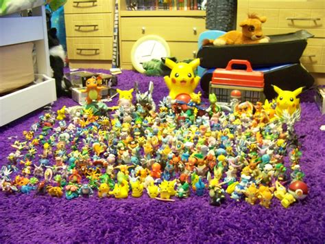 My Pokemon Figure Collection! by IHAZBUBBLEZ on DeviantArt