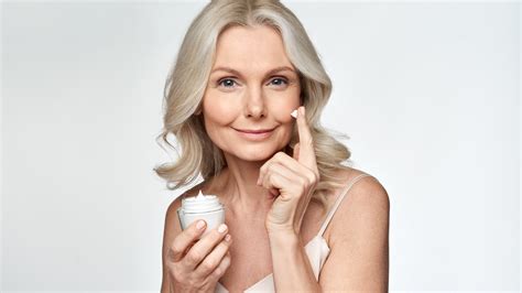 How To Build A Skincare Routine For Aging Skin