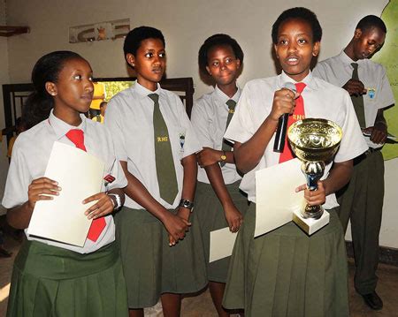 Riviera wins debating competition - The New Times