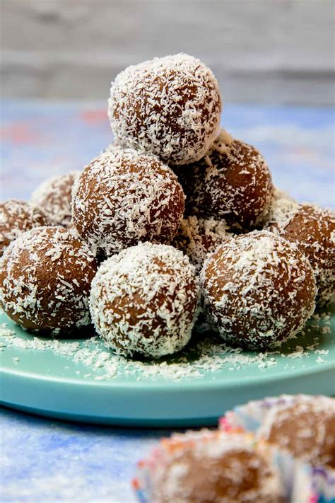 Chocolate Coconut Balls Recipe - Science & Crumbs