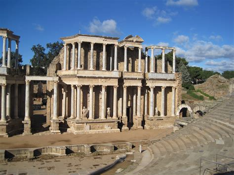 Svegliarsi: Pictures of Mérida, Part I: Roman Theatre and Amphitheatre