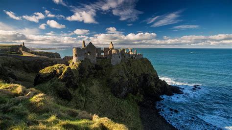 Dunluce Castle Medieval Irish Castle on the Antrim Coast - Bushmills ...