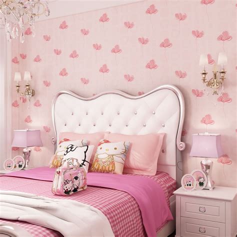 How to Visually Enlarge the Room with Wallpapers | Girls bedroom ...