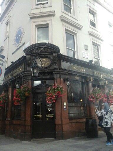 The Green Man pub, Edgeware Road, London, England. | Beautiful ...