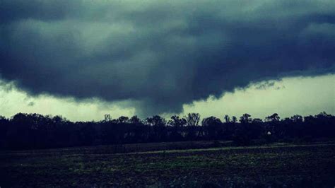 Watch: Tornado-like cloud formation in Gujarat's Sabarkantha