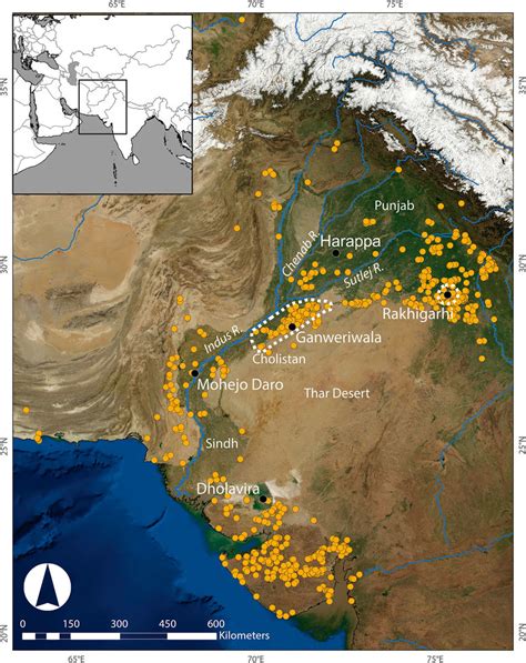 Map showing the distribution of Indus settlements and the location and ...