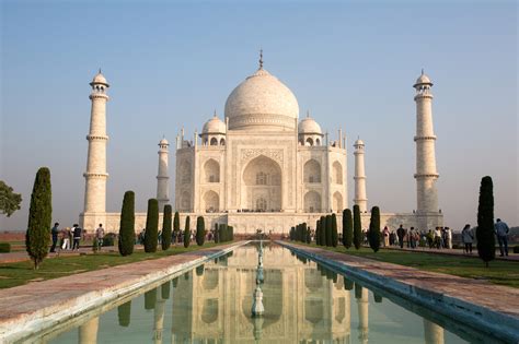 India's Taj Mahal Is Turning Green | Architectural Digest