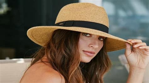 Tips for styling your straw Fedora Hats - Differ News