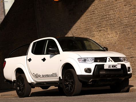 Photos of Mitsubishi L200 Barbarian Black 2012 (2048x1536)