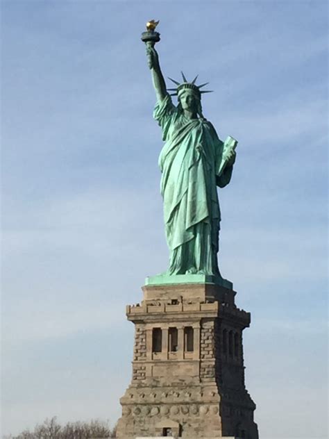 The Statue Of Liberty, New York, 93m - Infy world