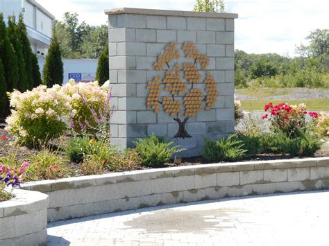 Cast Bronze Plaques and Outdoor Donor displays — Donor Trees - RCB ...