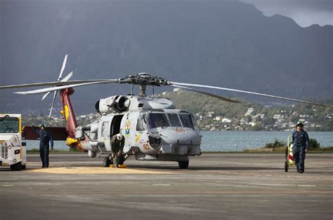 Sikorsky SH-60B Seahawk (Helicopter) - Pearl Harbor Aviation Museum