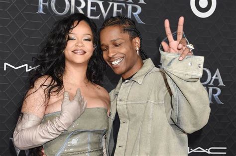 Pregnant Rihanna and Asap Rocky: new hint for their collaboration of ...