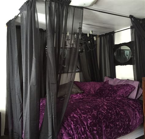 Romantic Canopy Bed Curtains