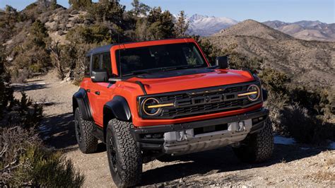 2024 Ford Bronco Raptor Specs - Lissy Phyllys