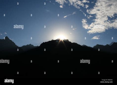 Sunrise at Machu Picchu Stock Photo - Alamy