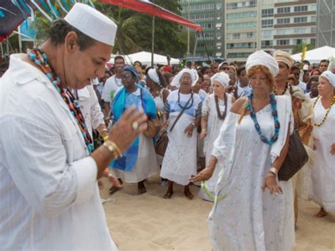 La religión Umbanda, sus corrientes y rituales - WeMystic