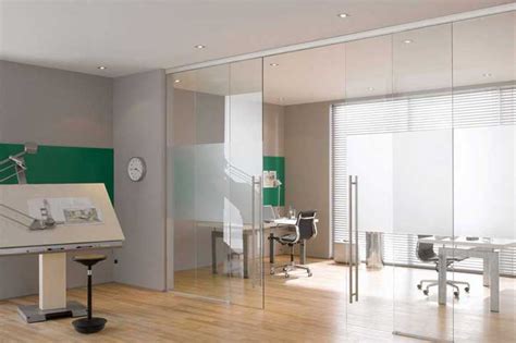 6 Advantages of Installing Modern Office Partitions | Avanti Systems