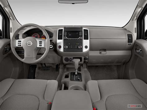 2018 Nissan Frontier: 81 Interior Photos | U.S. News