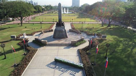 Manila's Rizal Park reopens for visitors' fitness activities under GCQ ...