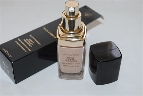 Dolce and Gabbana Lift Foundation Review - Really Ree