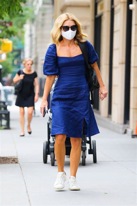 Kelly Ripa - Wearing blue dress while out in New York-02 | GotCeleb