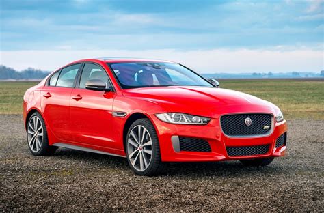 2019 Jaguar XE & XF receive new 300 Sport variant | PerformanceDrive