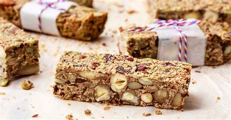 Low Carb Keto Granola Bars That Don't Suck - Keto Pots