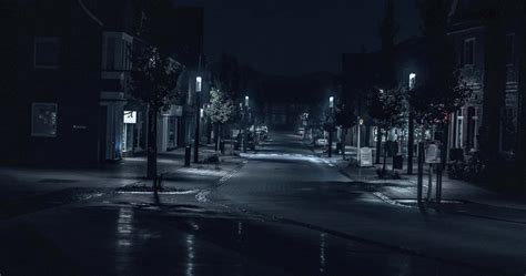 Download Dark Street In Dark City 4k Wallpaper | Wallpapers.com