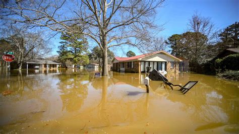 MS flooding: How to report damage, get insurance questions answered