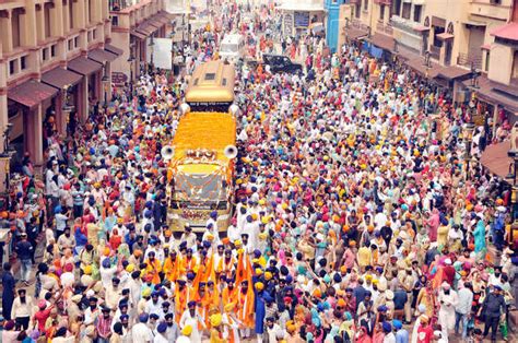 Nagar kirtan leaves for five Takhts : The Tribune India