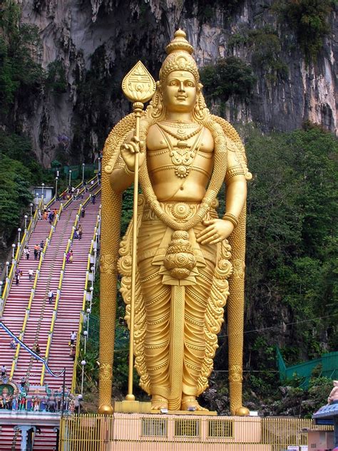 File:Lord Muruga Batu Caves.jpg