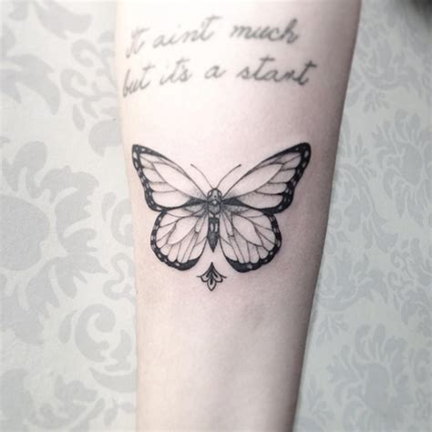 28 Beautiful Black and Grey Butterfly Tattoos - TattooBlend