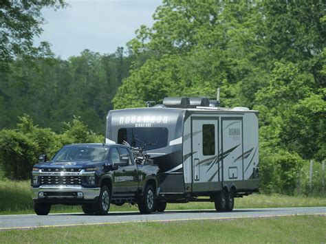 4 Best Trailer GPS Tracker Options for Stolen Camper Recovery