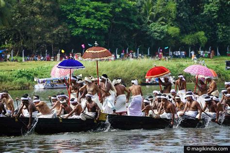 Aranmula and the fascinating Vallamkali Snake-Boat Race - MAGIK INDIA