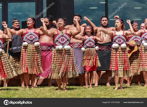 Maori Traditional Wear