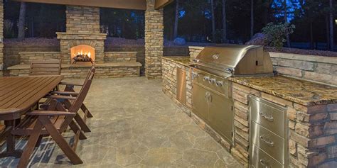 Cinder Block Outdoor Kitchen: Pros, Cons, & 8 Step How to Build Guide