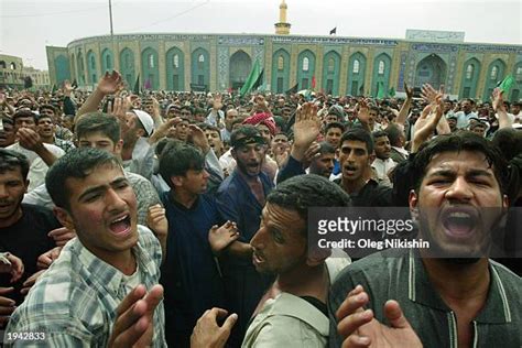 Shia Muslim Community Photos and Premium High Res Pictures - Getty Images