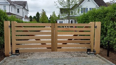 Custom Wooden Driveway Gate with Auto Access Controls