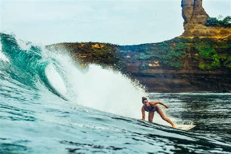 Best Surf Spots (Beginner+Intermediate): Montañita, Ecuador - Salty ...